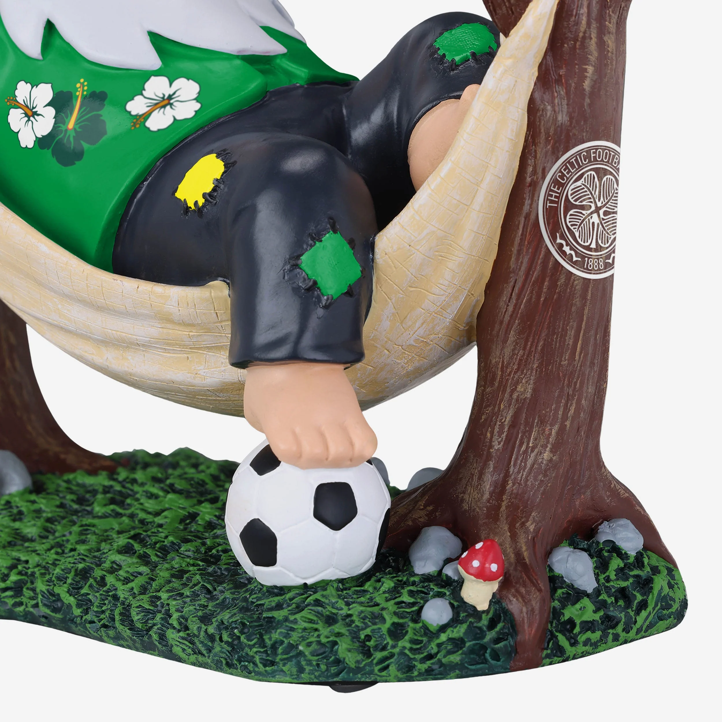 Celtic FC Hammock Gnome - Image 4