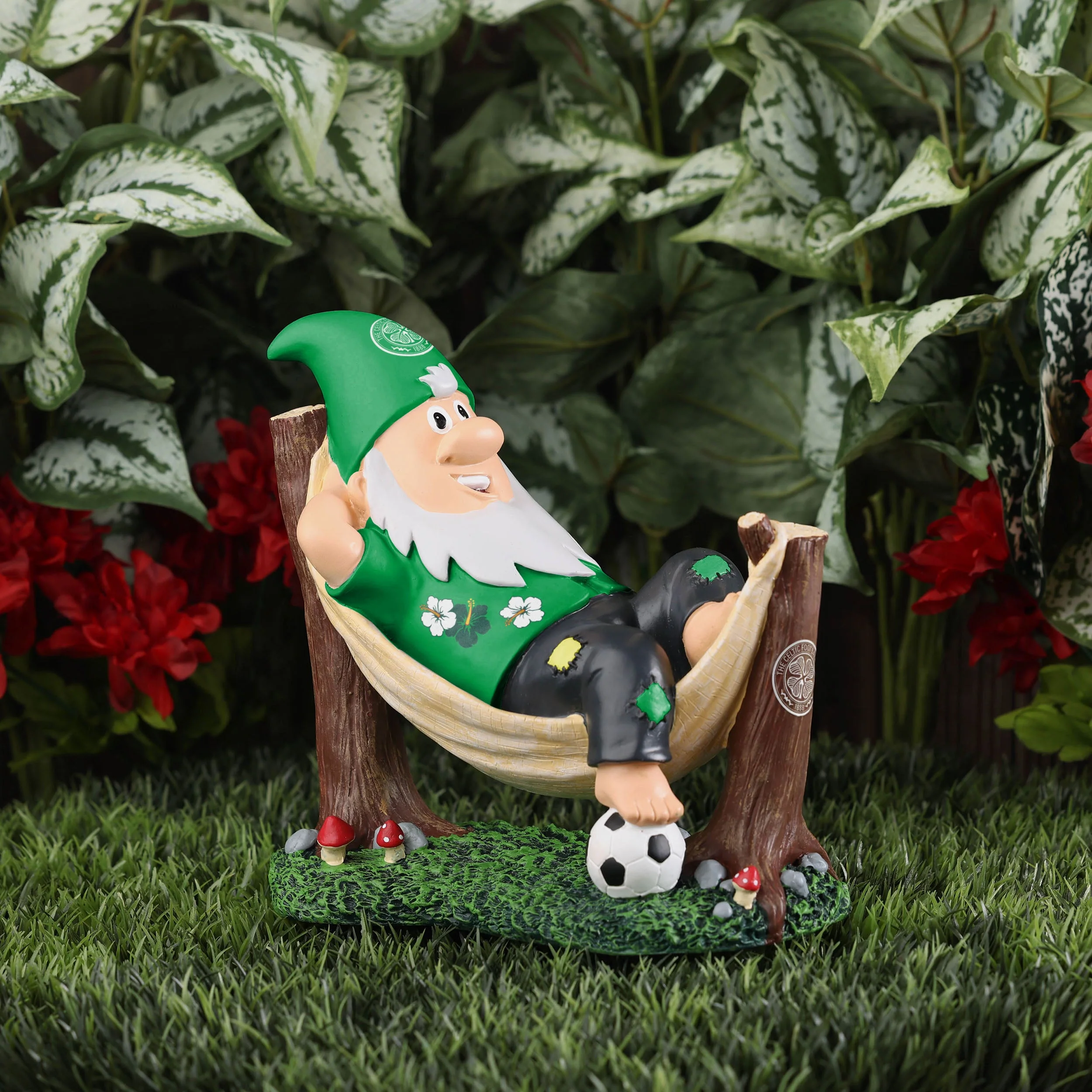 Celtic FC Hammock Gnome - Image 5