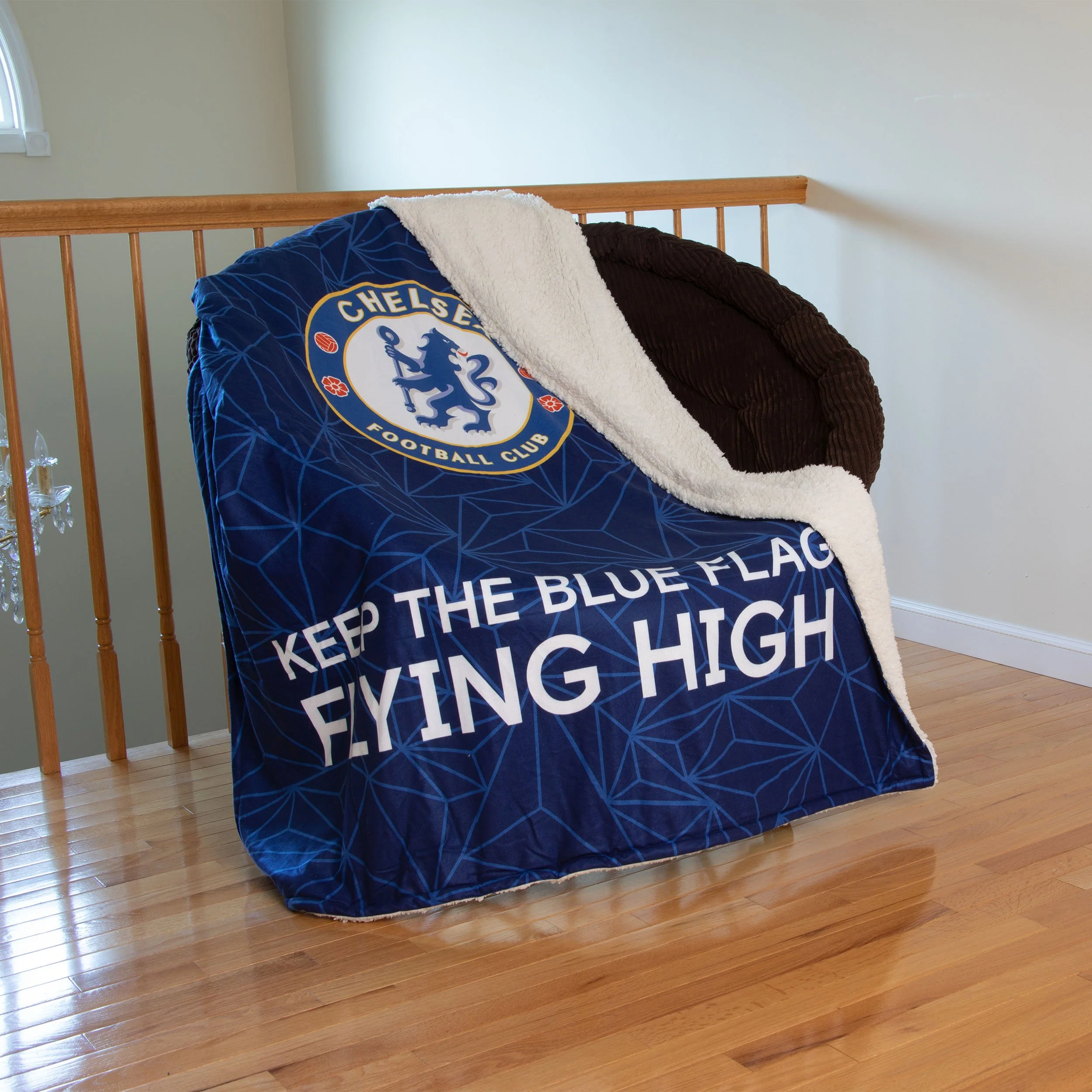 Chelsea FC Slogan Sherpa Plush Throw Blanket - Image 2