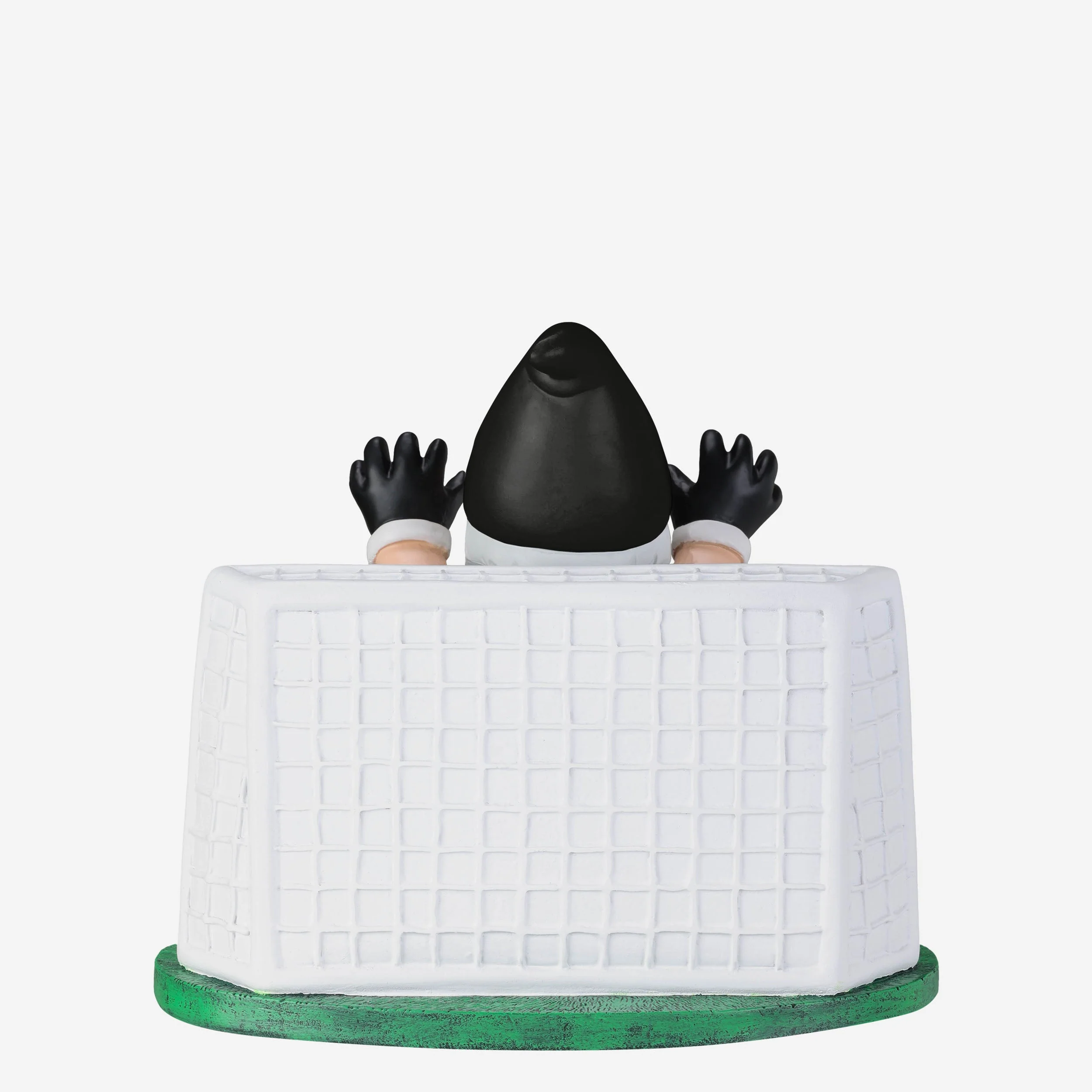 England Goalkeeper Gnome - Image 3