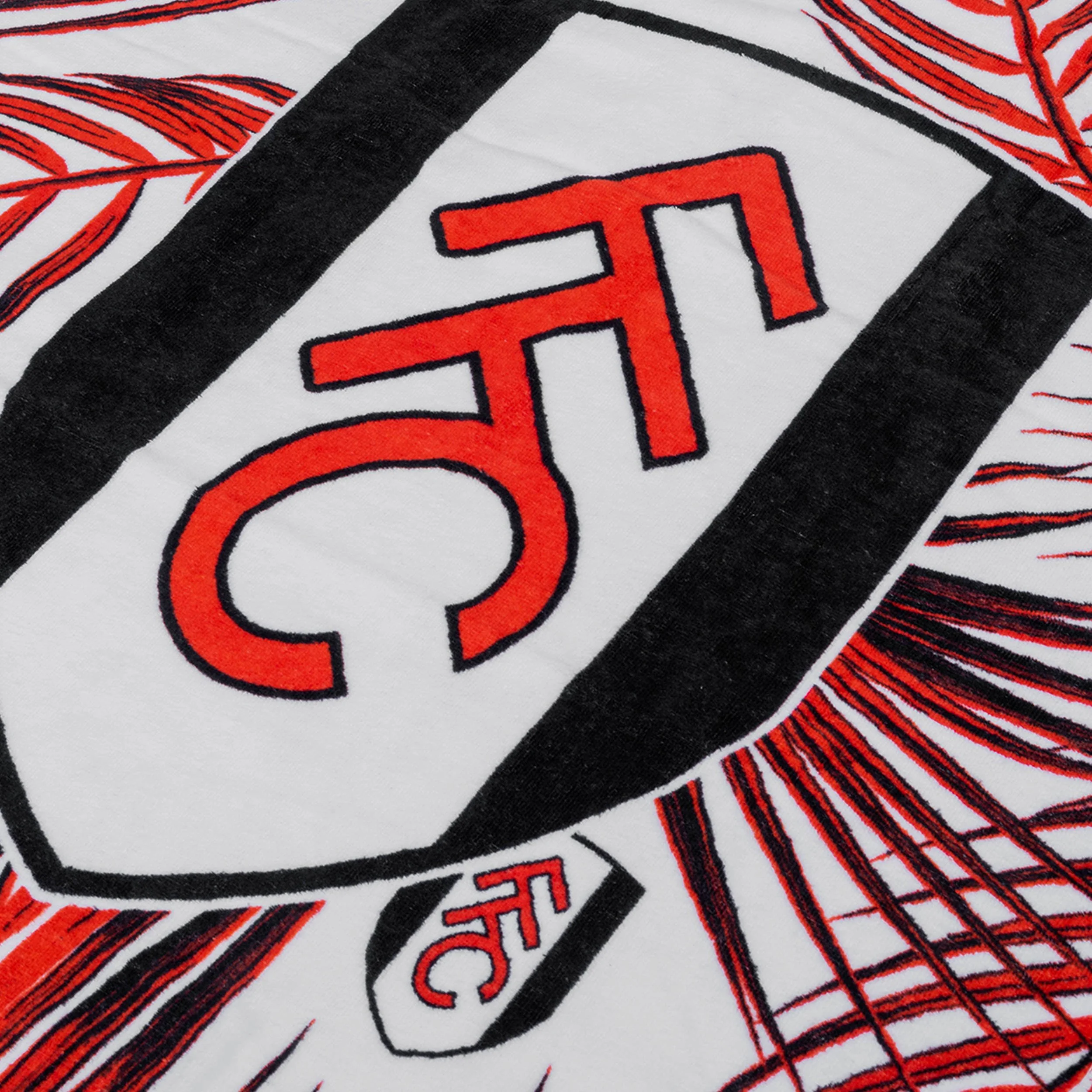 Fulham FC Leaf Beach Towel - Image 2