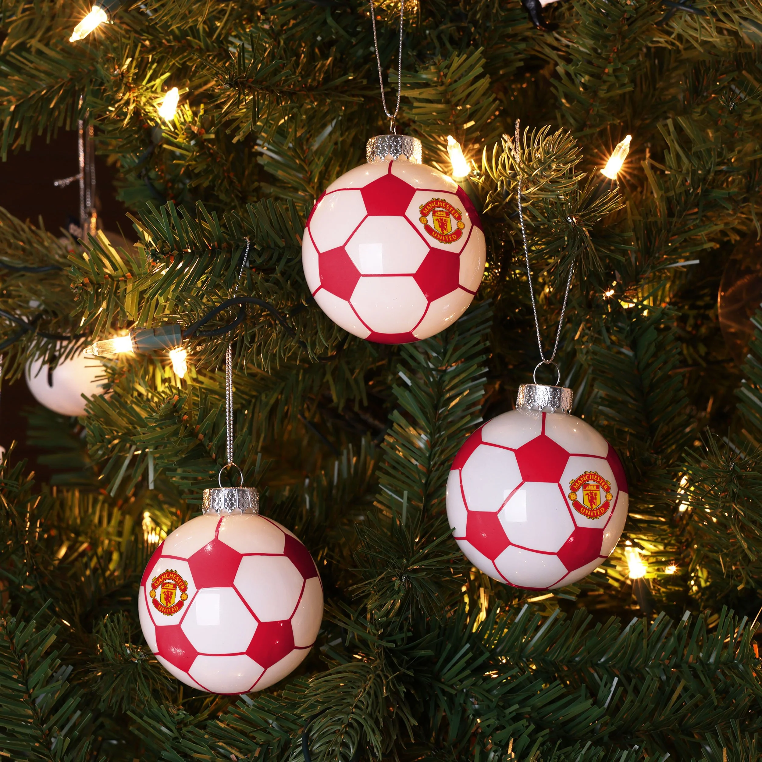 Manchester United FC 3 Pack Football Ornament - Image 3