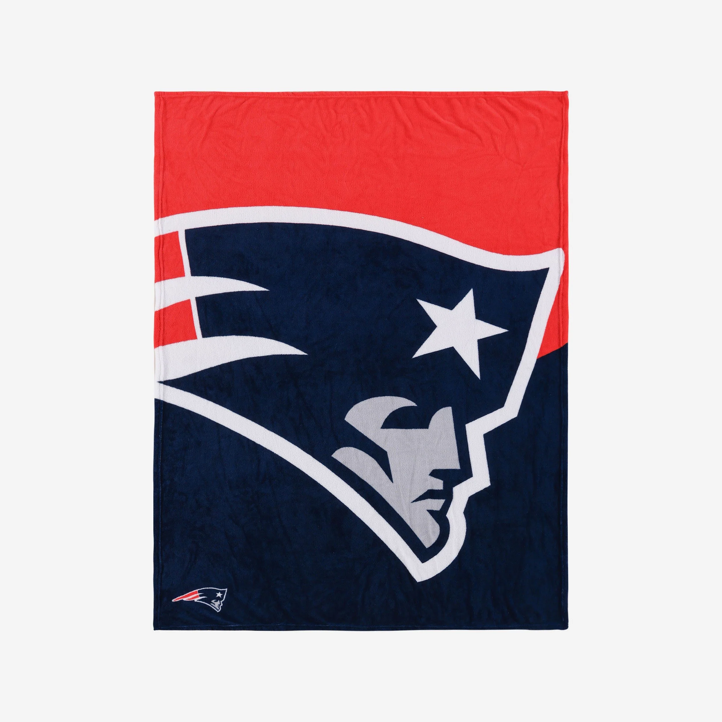 New England Patriots Supreme Slumber Plush Throw Blanket