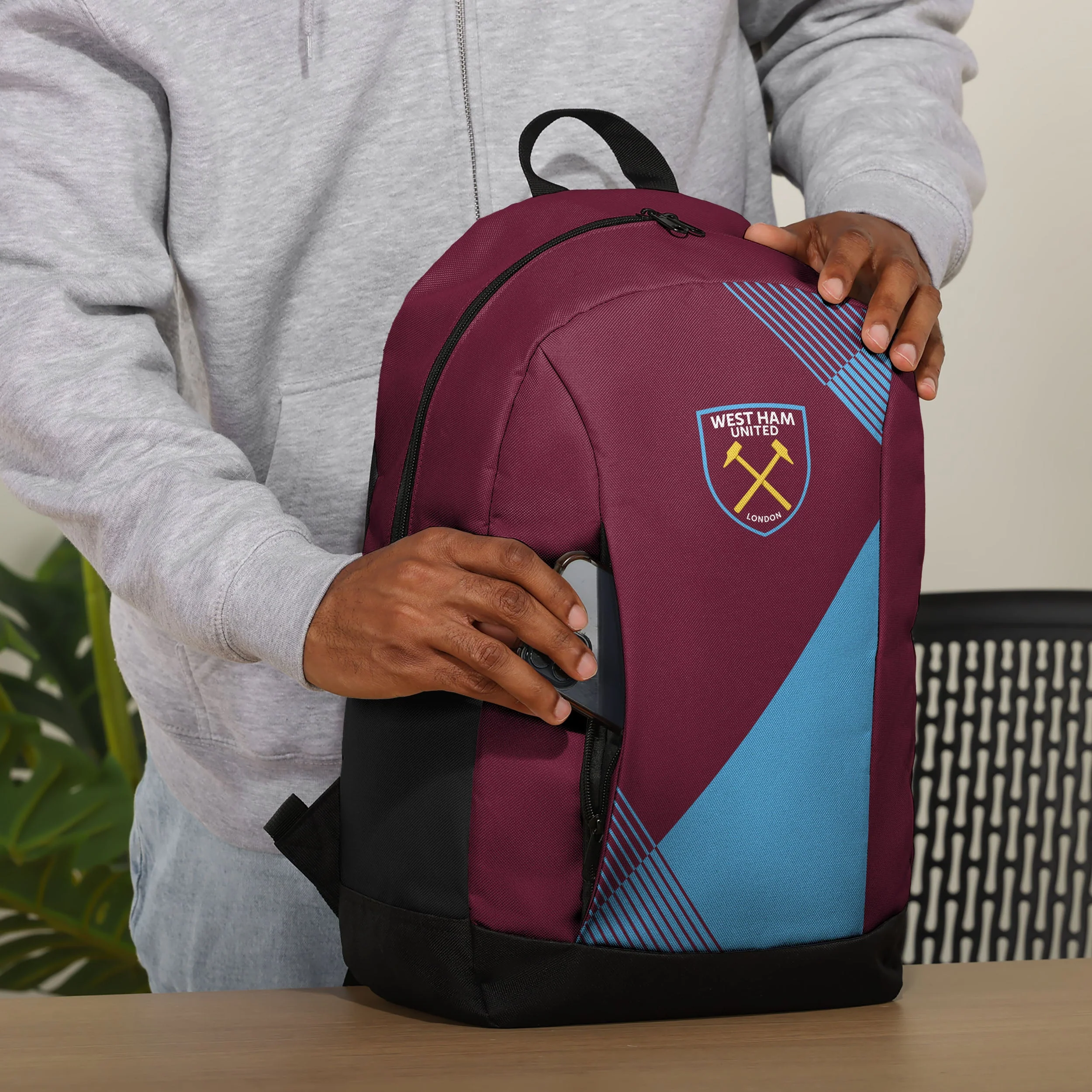 West Ham United FC Glide Backpack - Image 5